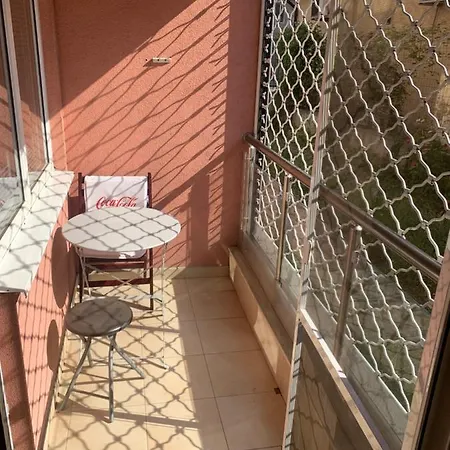 One Bedroom Near Downtown Apartment Sofia